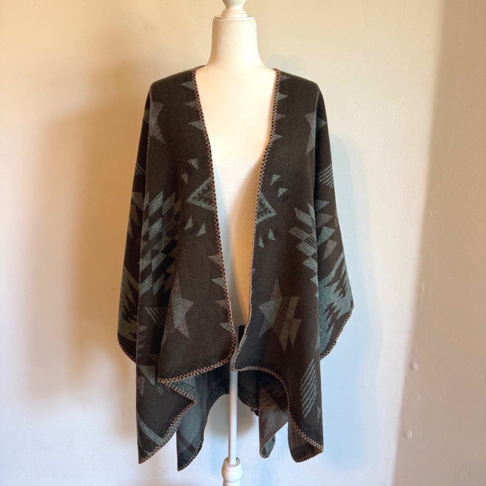 ALDO Poncho Wrap Blanket Cape Brown Geometric Southwestern Boho Rustic Ruana OS